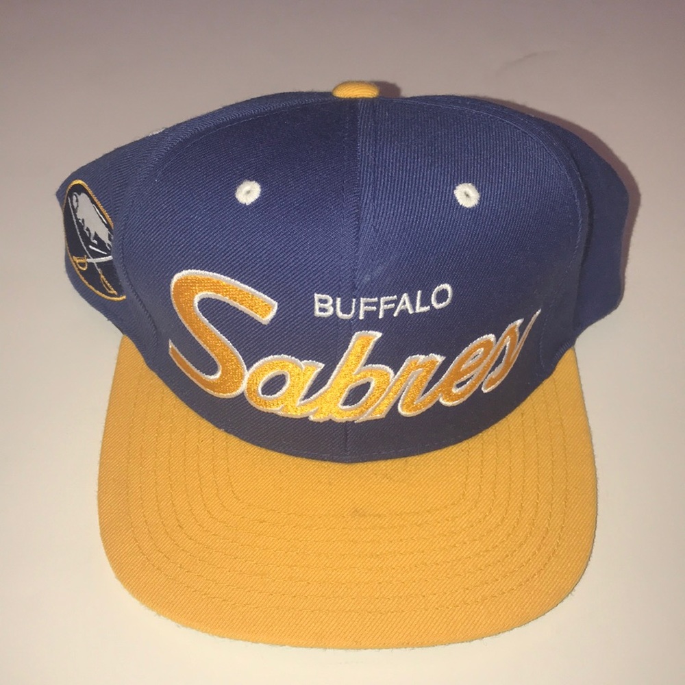 MITCHELL & NESS BUFFALO SABRES SNAP BACK